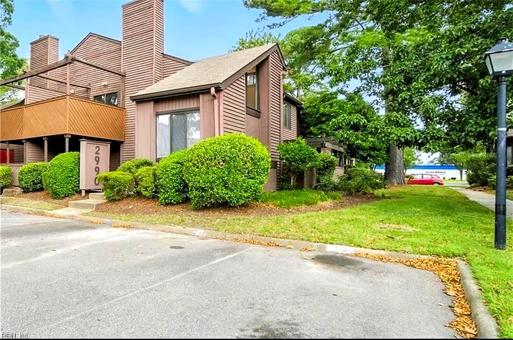 2990 Saint Albans CMN, Virginia Beach — 2 bed Residential, 1,021 sqft