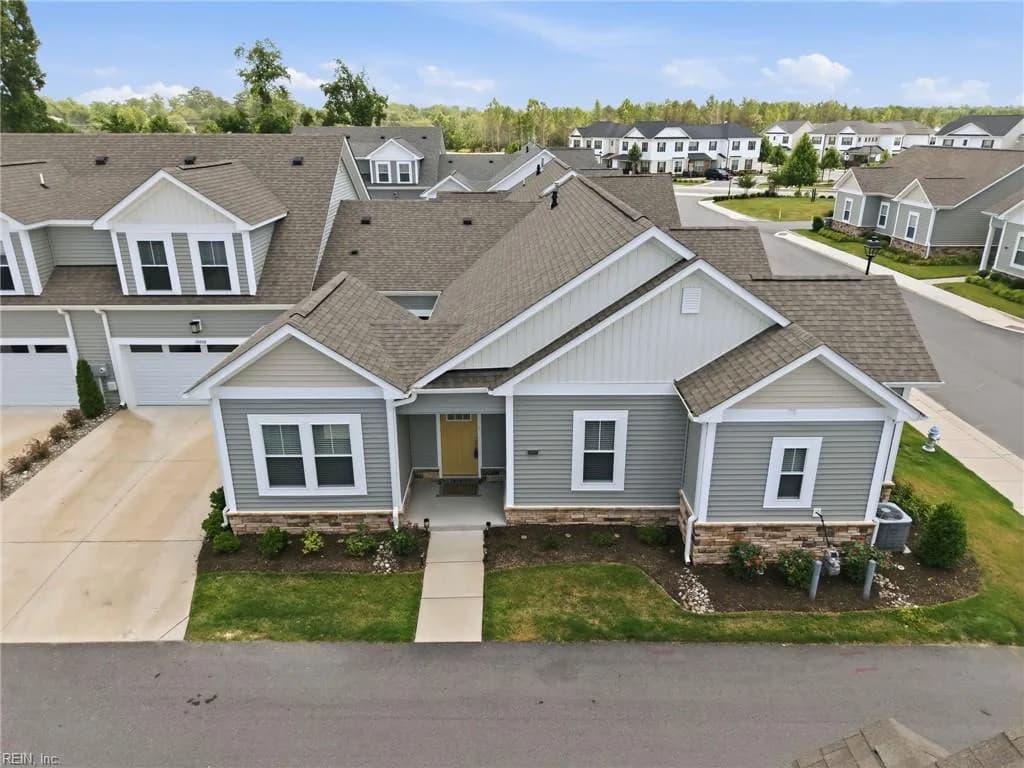 1008 Paragon WAY #B, SUFFOLK VA 23435 - Photo 3