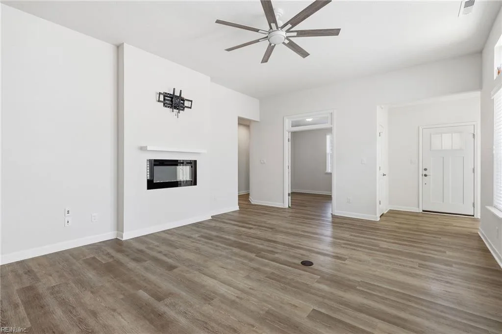 1008 Paragon WAY #B, SUFFOLK VA 23435 - Photo 4