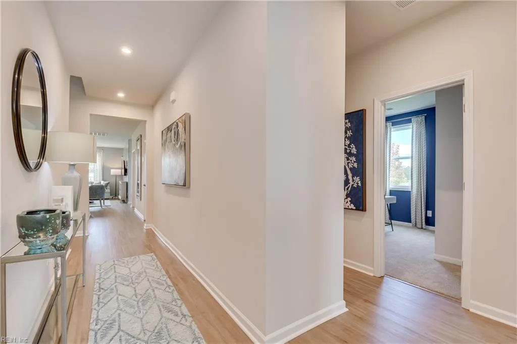 1310 Wharf Hill DR, SMITHFIELD VA 23430 - Photo 5