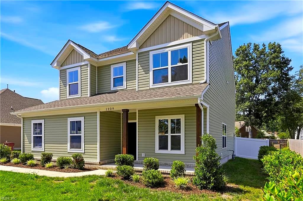 1229 Waters RD, CHESAPEAKE VA 23322 - Photo 4