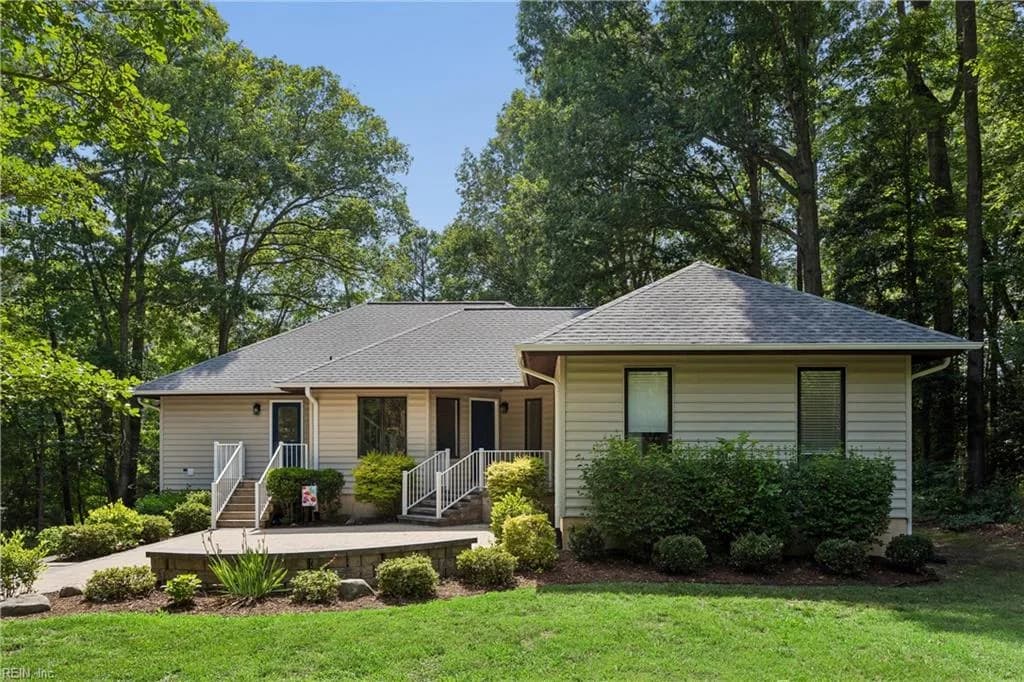 12210 Waterview TRL, CARROLLTON VA 23314 - Photo 3