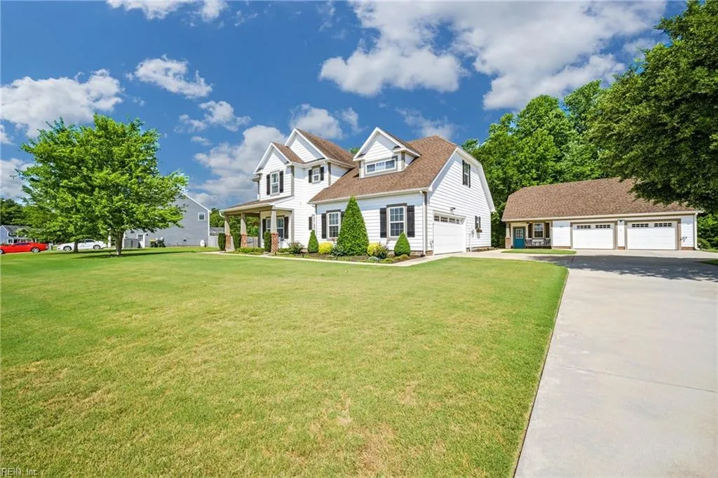 102 Rosedale CT, MOYOCK NC 27958