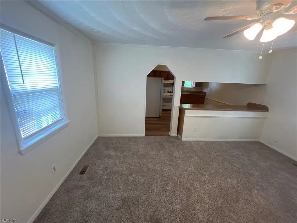 1719 Oakfield AVE, NORFOLK VA 23523 - Photo 5