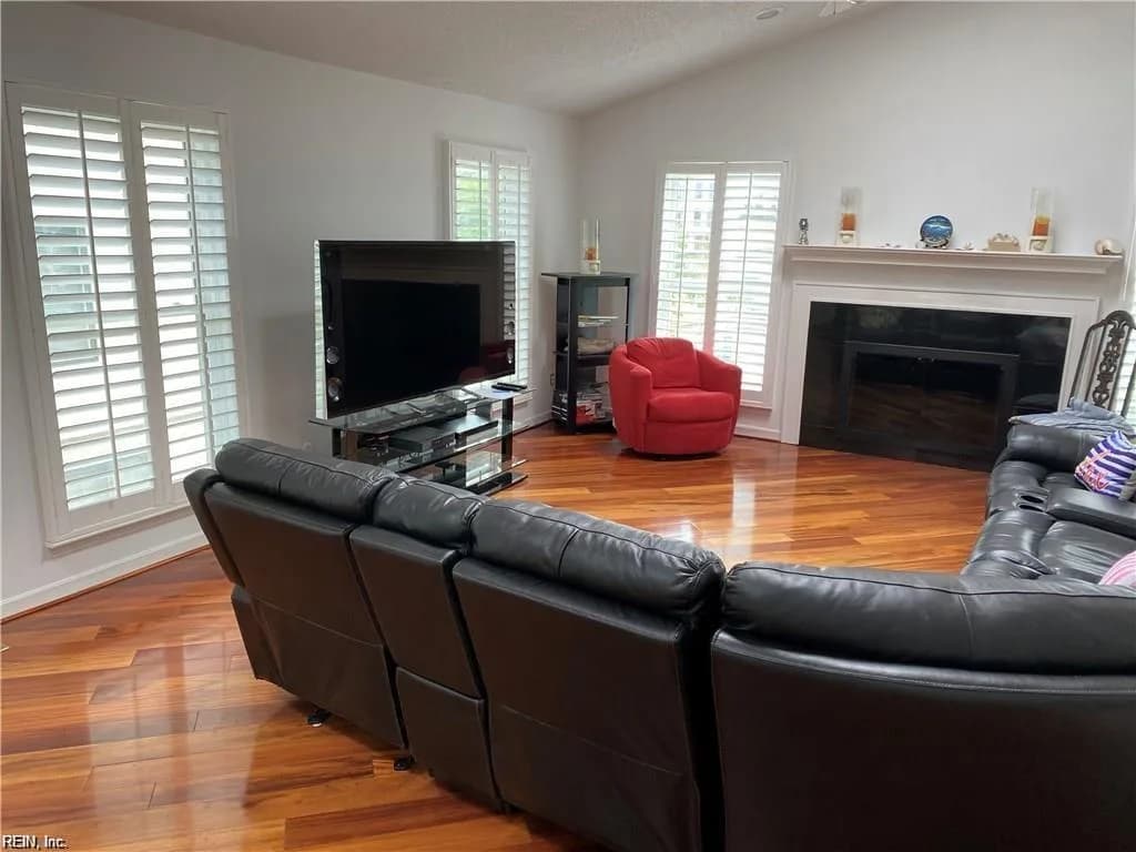 120 50th ST, VIRGINIABEACH VA 23451 - Photo 4