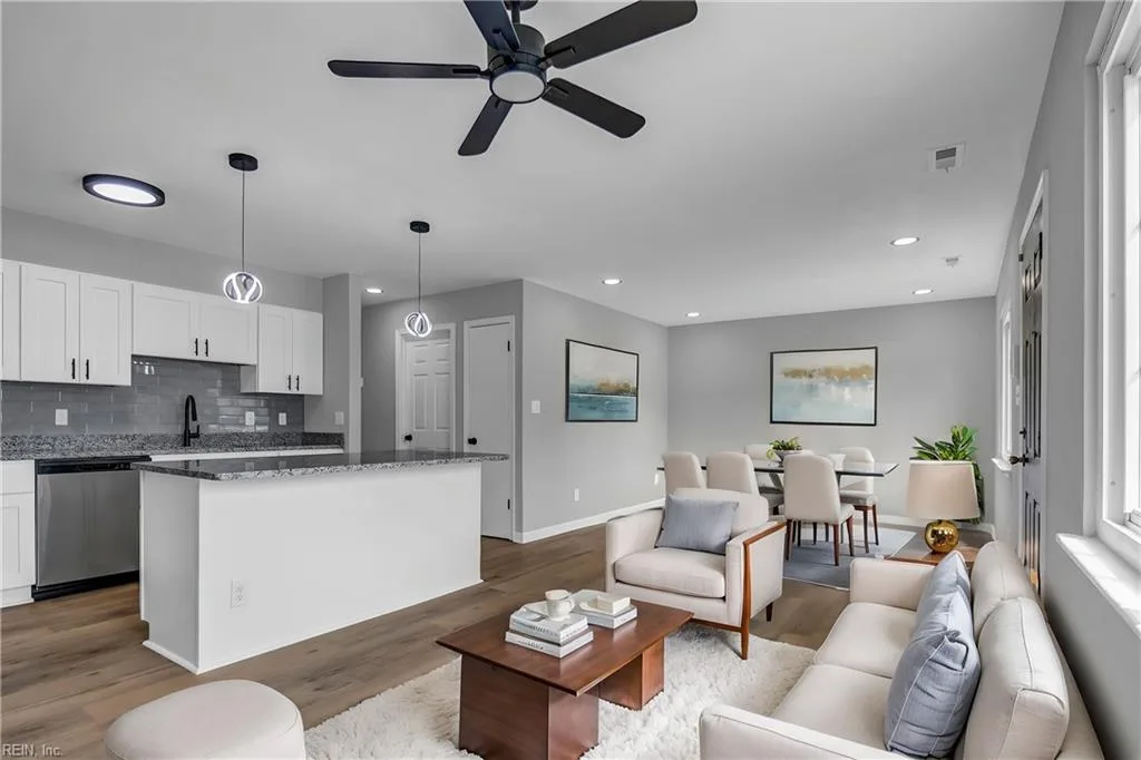 2432 Nevada Ave AVE, NORFOLK VA 23513 - Photo 4