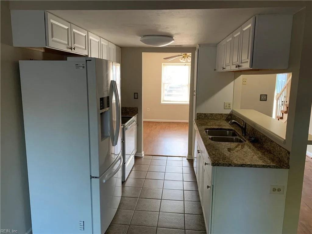1960 Darnell DR, VIRGINIABEACH VA 23455 - Photo 5