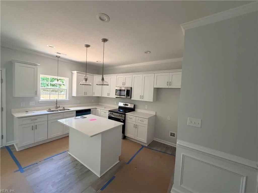 2402 Graham ST, PORTSMOUTH VA 23704 - Photo 5