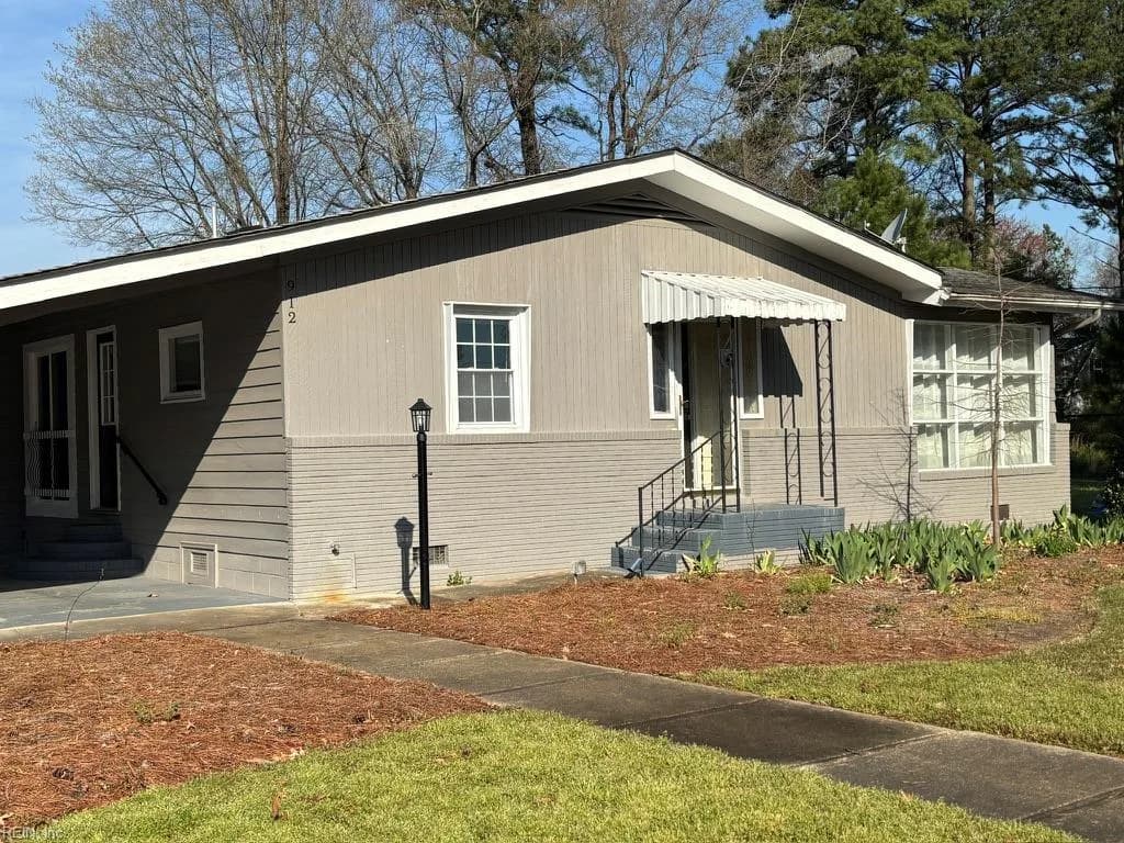 912 Oklahoma DR, CHESAPEAKE VA 23323 - Main photo
