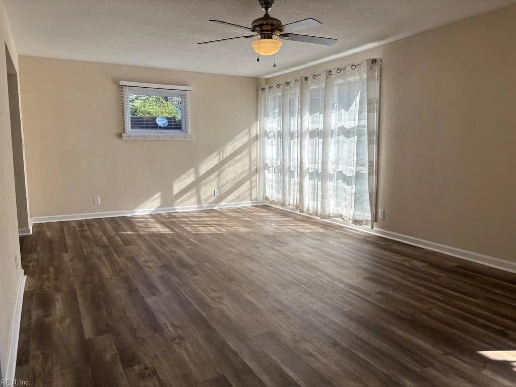 912 Oklahoma DR, CHESAPEAKE VA 23323 - Photo 5