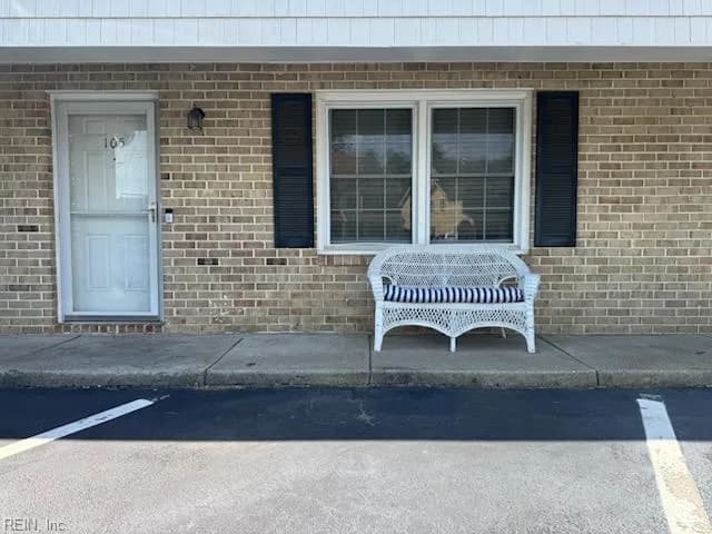 598 Pinewood DR #105, VIRGINIABEACH VA 23451 - Photo 4
