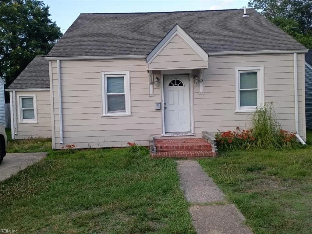 3714 Pamlico CIR, NORFOLK VA 23513 - Main photo
