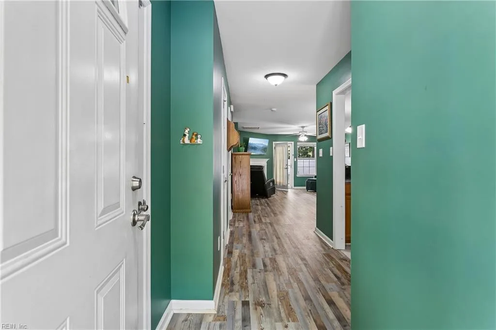 439 Revolution LN, NEWPORTNEWS VA 23608 - Photo 5