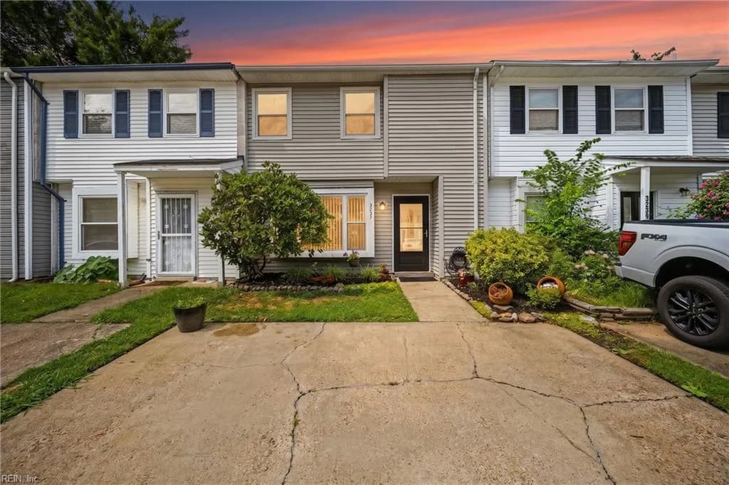 3237 Scarborough WAY, VIRGINIABEACH VA 23453 - Main photo