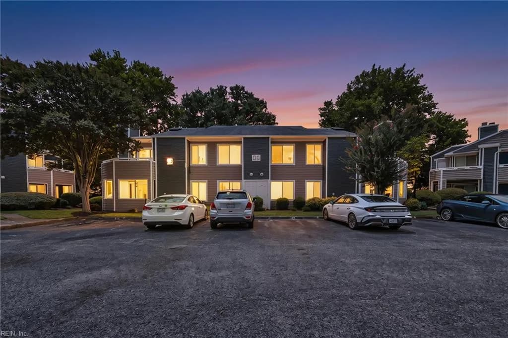191 Nantucket PL, NEWPORTNEWS VA 23606 - Photo 2