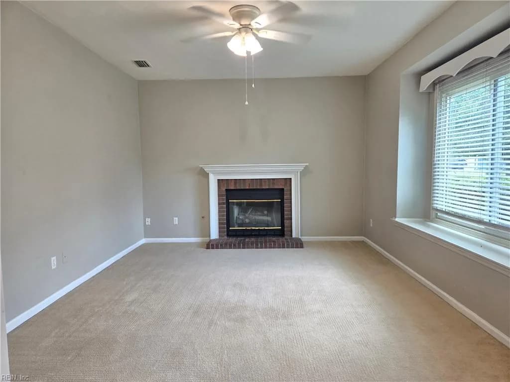 636 Creekwood DR, CHESAPEAKE VA 23322 - Photo 5