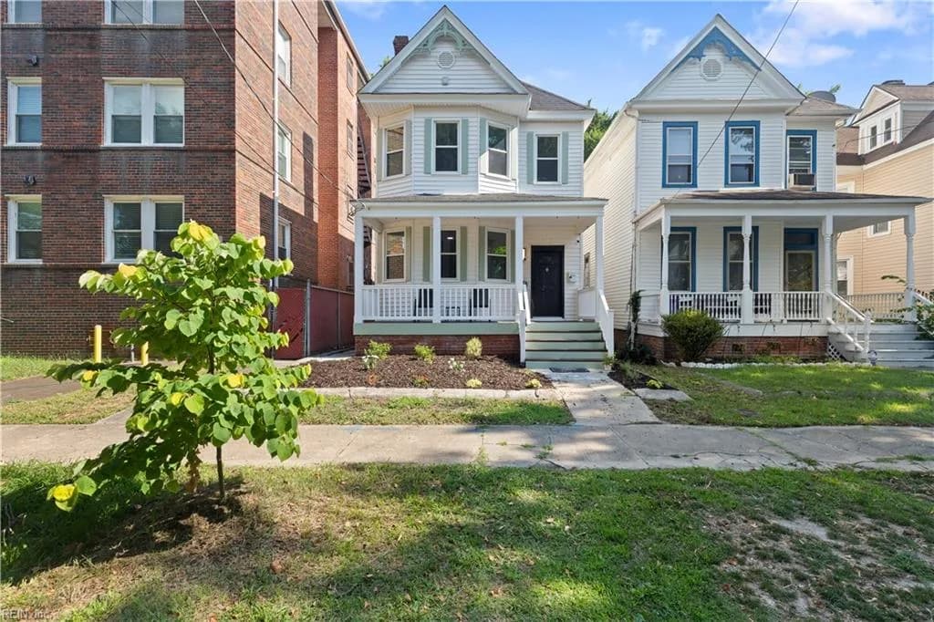 205 W 36th ST, NORFOLK VA 23504 - Photo 3
