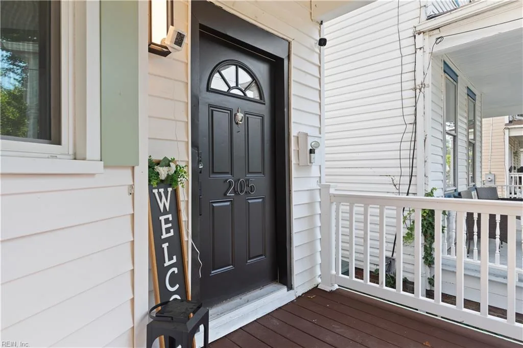 205 W 36th ST, NORFOLK VA 23504 - Photo 5