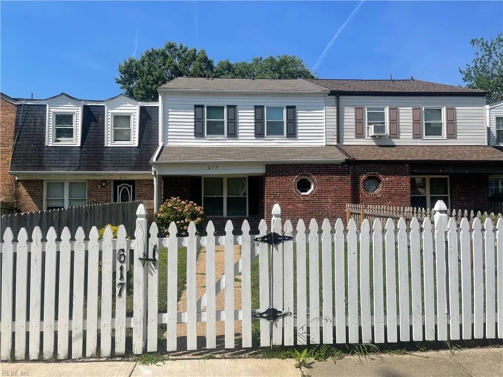 617 Red Horse LN, VIRGINIABEACH VA 23462 - Photo 2