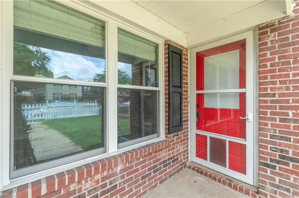 617 Red Horse LN, VIRGINIABEACH VA 23462 - Photo 4