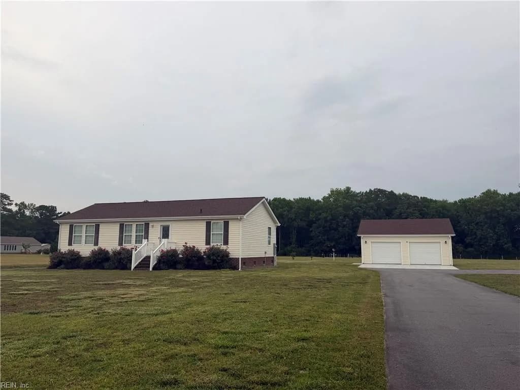563 Daniels RD, CORAPEAKE NC 27926 - Main photo