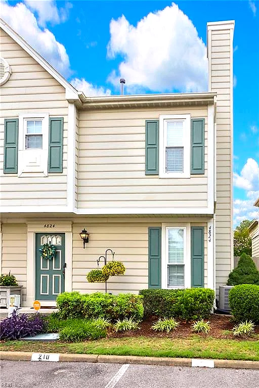 4824 Haymarket DR, VIRGINIA BEACH VA 23462