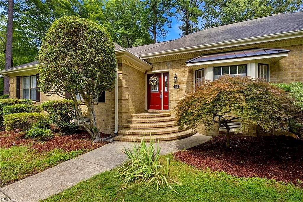 912 Upper Hastings WAY, VIRGINIA BEACH VA 23452 - Photo 2