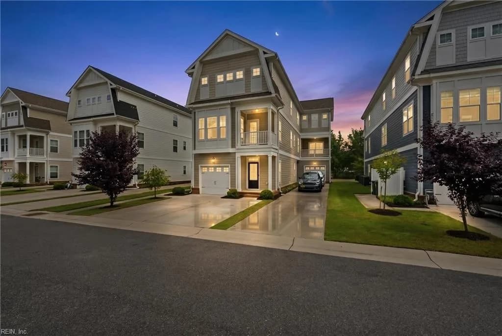 137 Mizzen Quarter LOOP, YORKTOWN VA 23693 - Main photo
