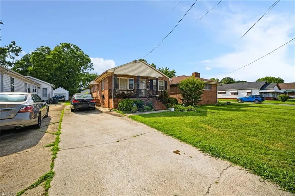 203 Maple ST, SUFFOLK VA 23434 - Main photo