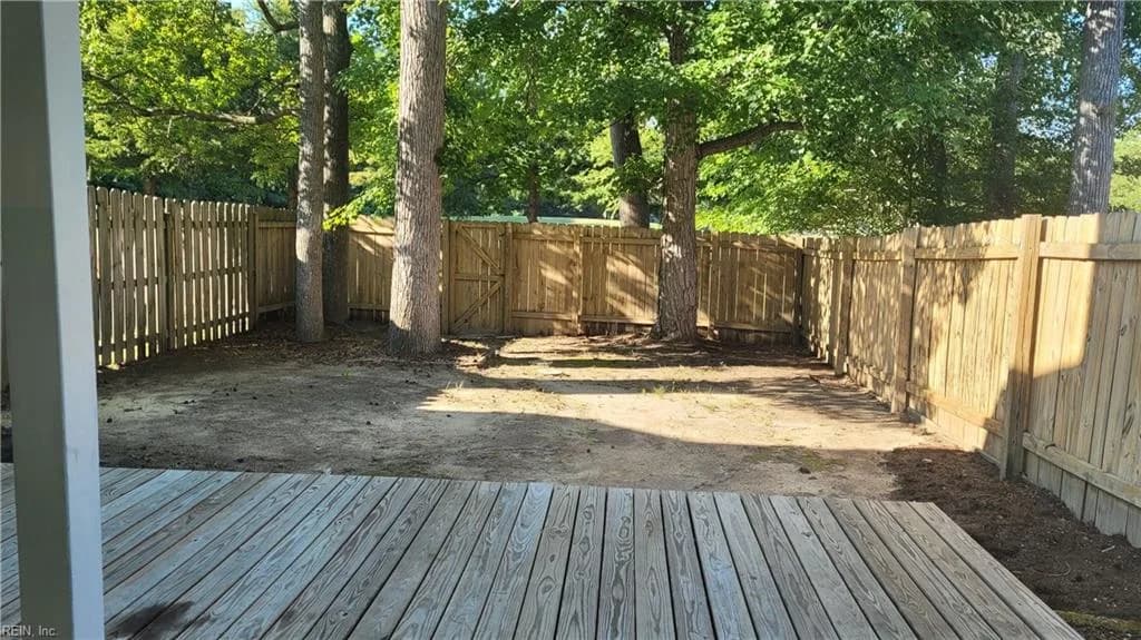 115 Heather WAY #H, YORKTOWN VA 23693 - Photo 4