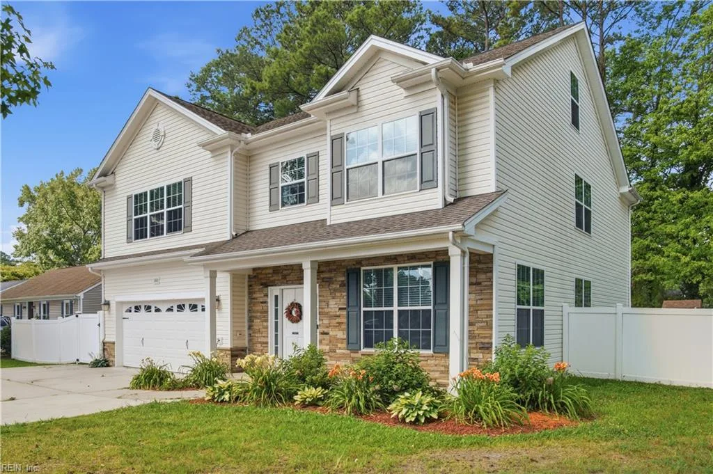 568 Waters RD, CHESAPEAKE VA 23322