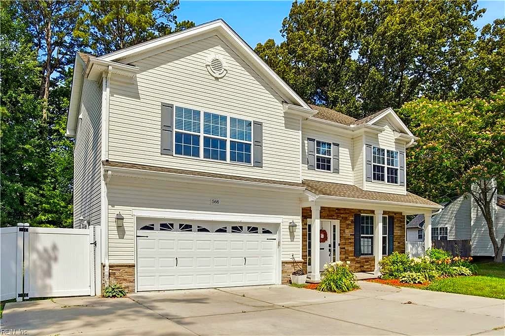 568 Waters RD, CHESAPEAKE VA 23322 - Photo 4