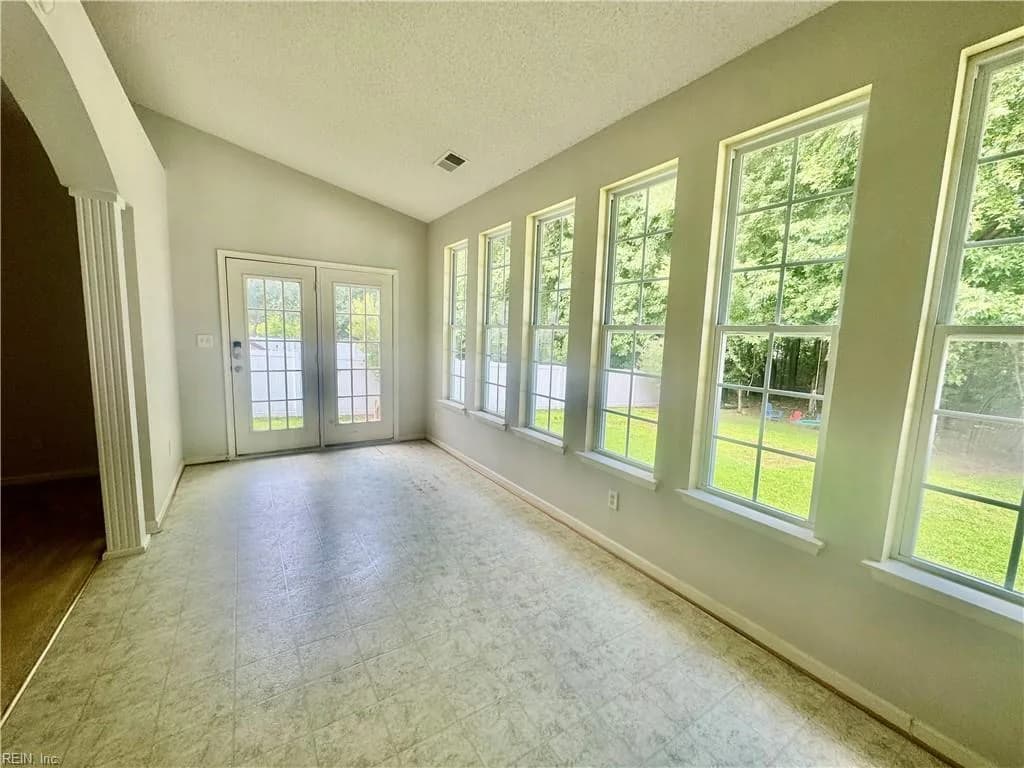 3018 Kempton Park RD, SUFFOLK VA 23435 - Photo 4