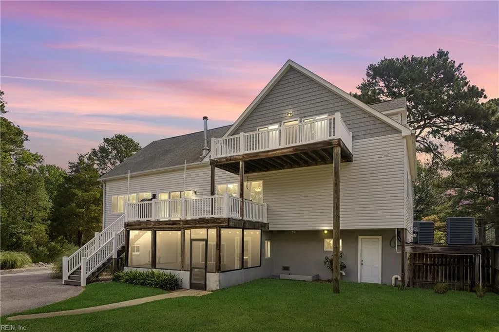 212 Crockett RD, SEAFORD VA 23696 - Photo 2