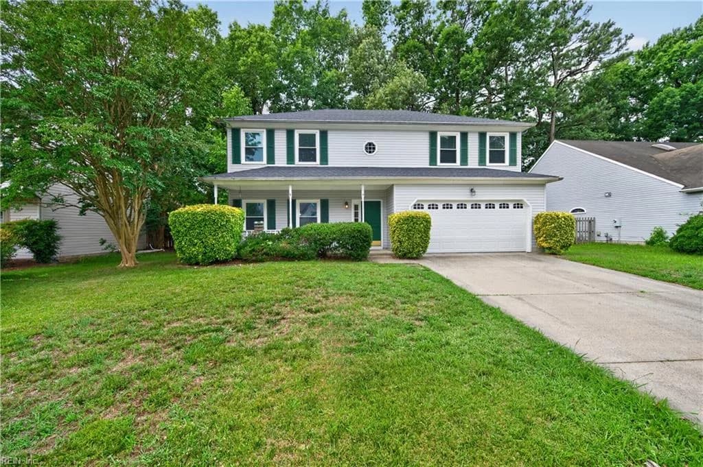 105 Ivy ARCH, YORKTOWN VA 23693 - Main photo