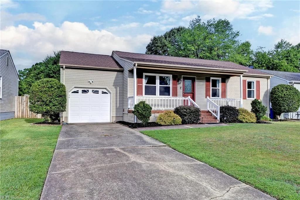 223 Louise DR, NEWPORTNEWS VA 23601 - Photo 4