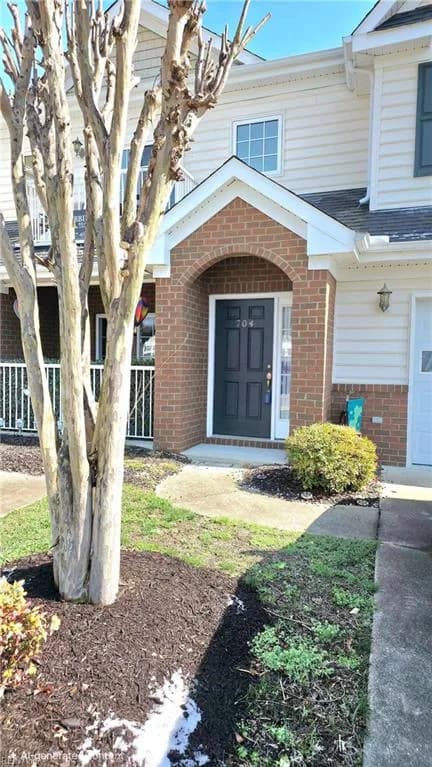 704 Rustads CIR, WILLIAMSBURG VA 23188 - Photo 3