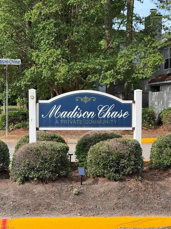 91 Madison CHSE, HAMPTON VA 23666 - Photo 4