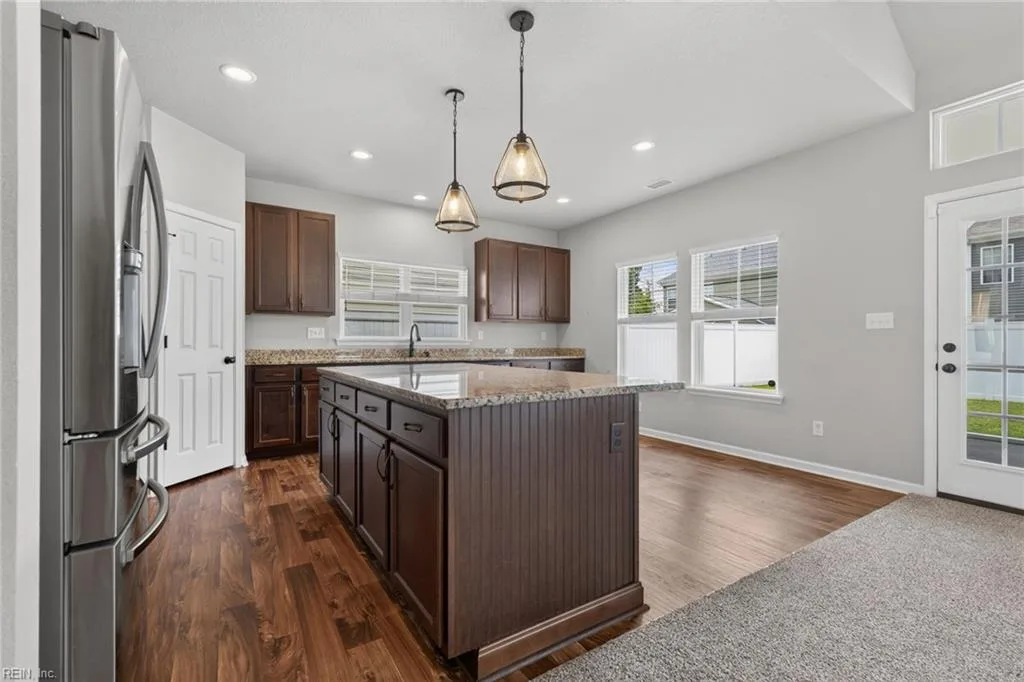 142 Blessing CIR, SUFFOLK VA 23434 - Photo 4