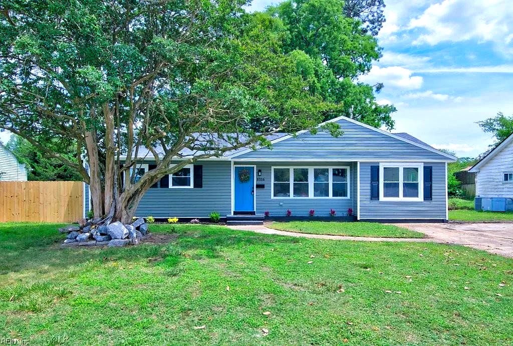 8316 Millard ST, Norfolk — 4 bed Residential, 1,422 sqft