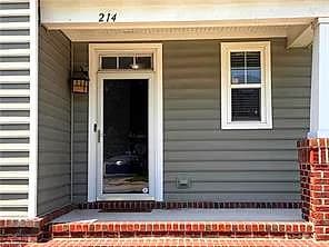 214 Harmony DR, PORTSMOUTH VA 23701 - Main photo