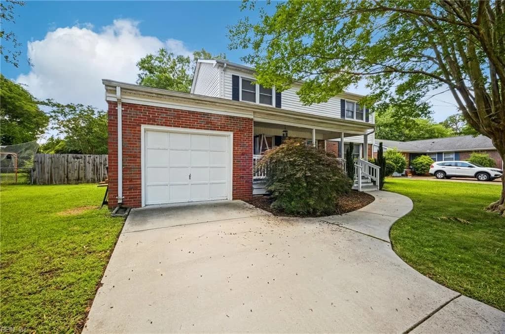 724 Yorkshire DR, VIRGINIABEACH VA 23452 - Photo 4