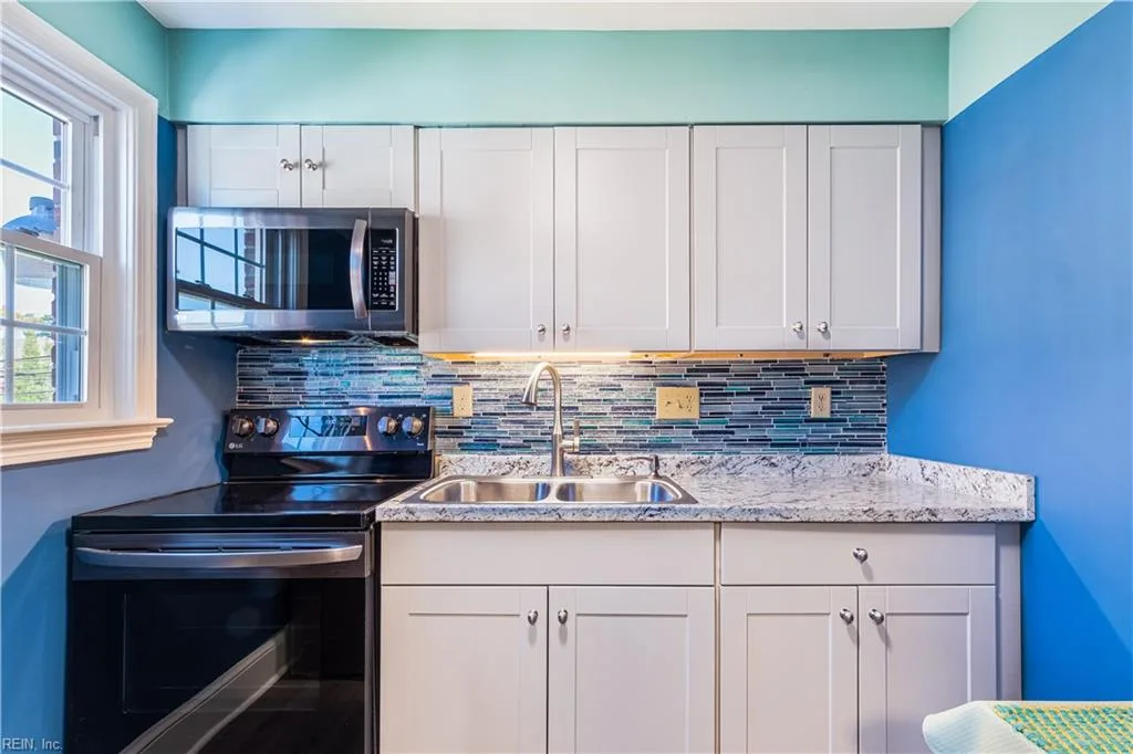 9617 Norfolk AVE #8, NORFOLK VA 23503 - Photo 3
