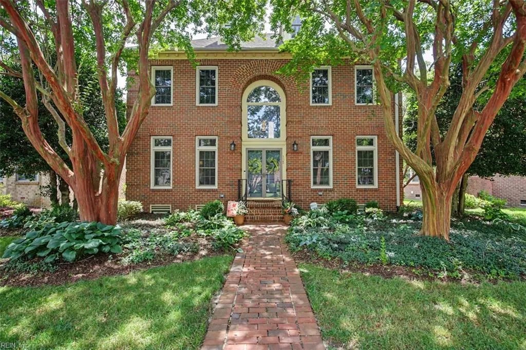 1521 Bordeaux PL, NORFOLK VA 23509