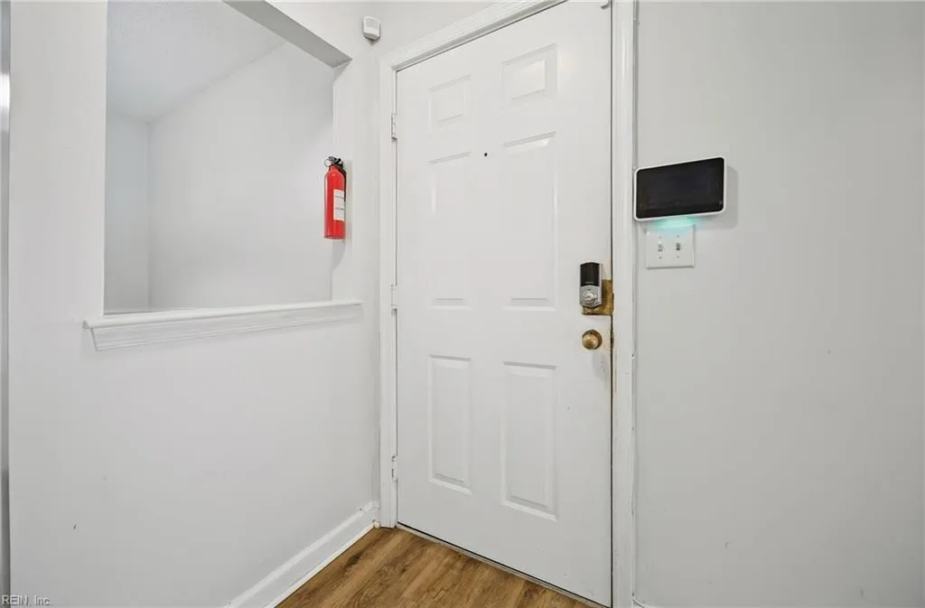 410 Delaware AVE #204, NORFOLK VA 23508 - Photo 5