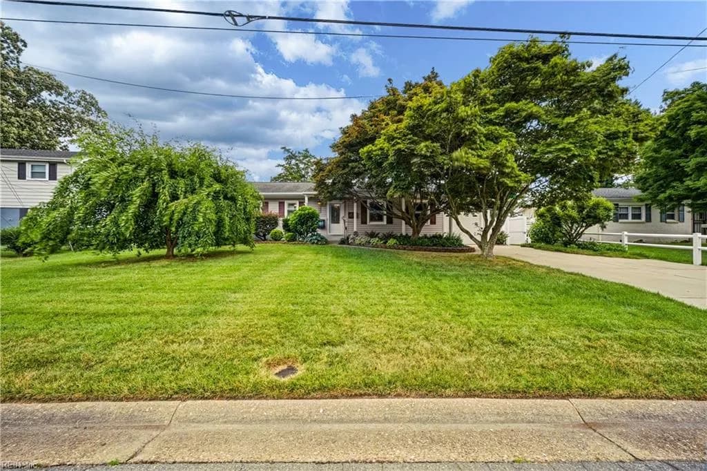256 Hill Prince RD, VIRGINIABEACH VA 23462 - Photo 3
