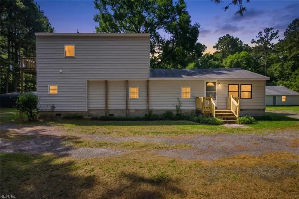 8368 Whispering Pines TRL, WINDSOR VA 23487 - Photo 2