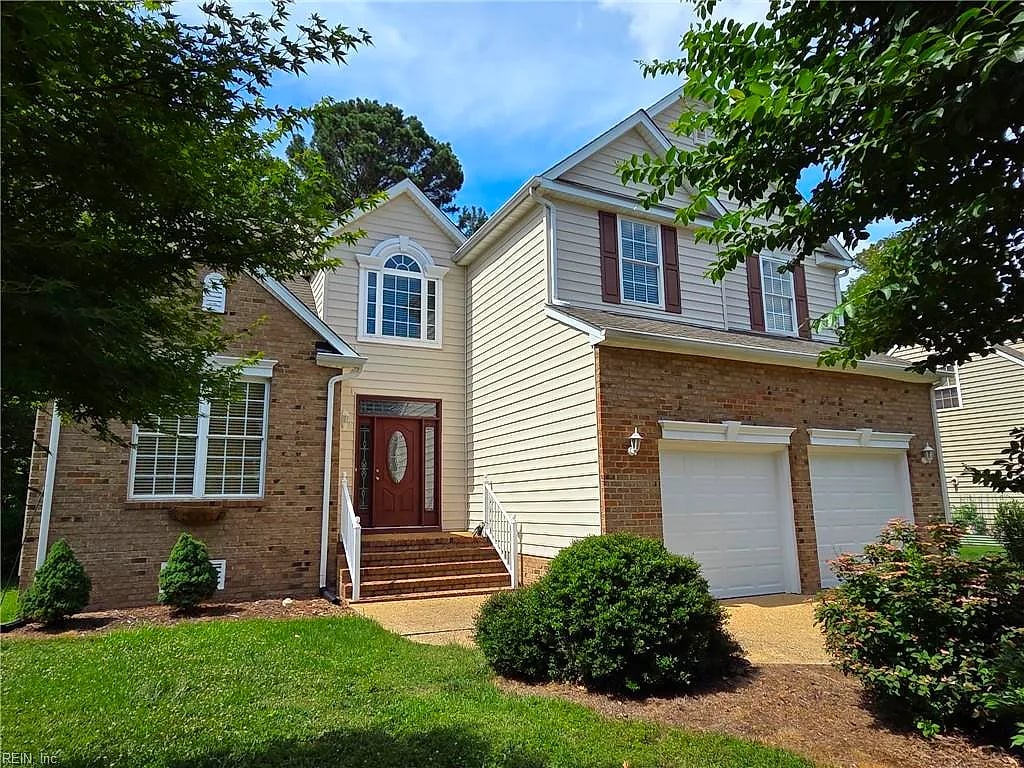 4023 Thorngate DR, Williamsburg — 4 bed Residential, 2,417 sqft