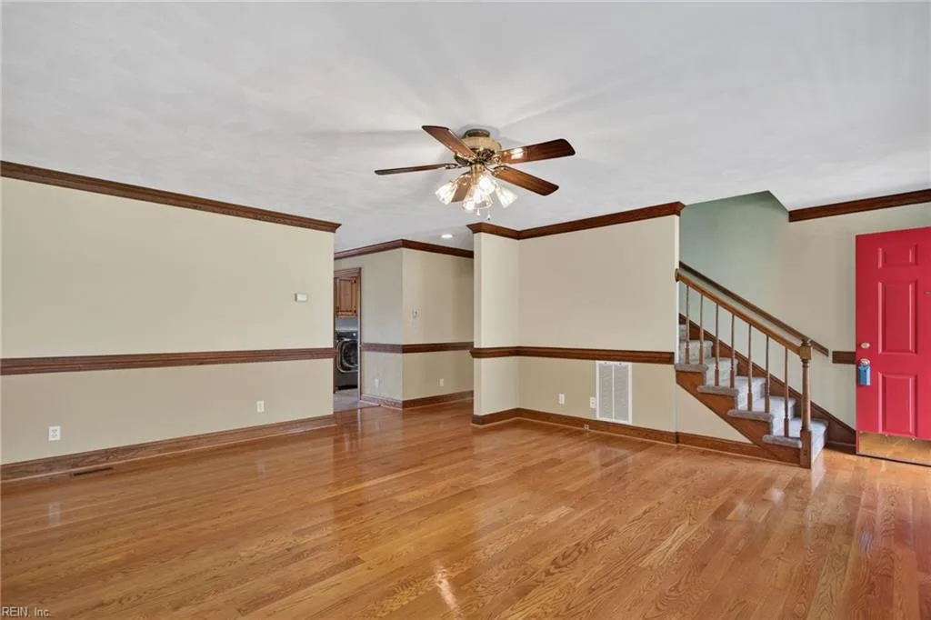 554 E Glen Haven DR, SUFFOLK VA 23437 - Photo 4