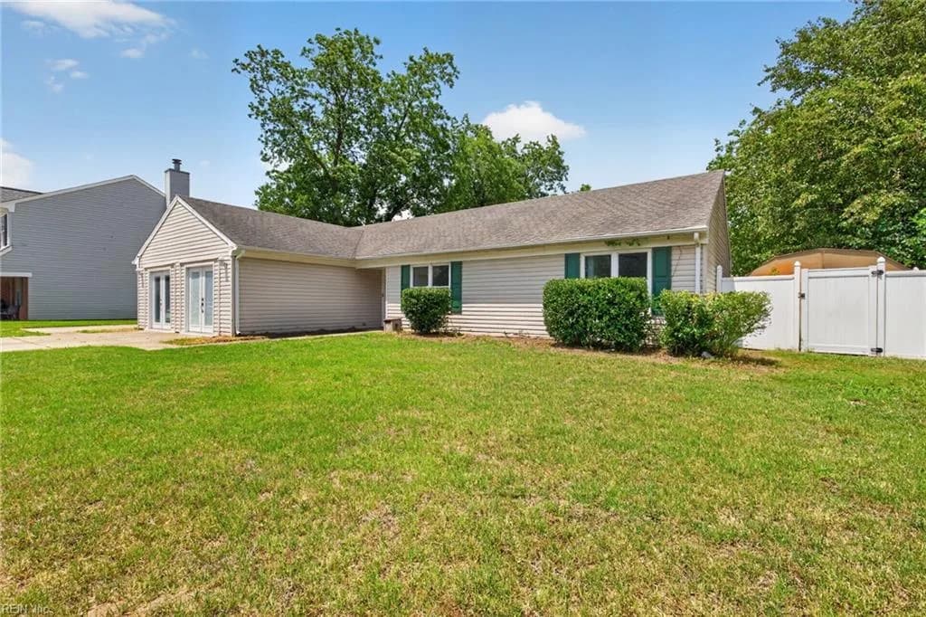 2704 Pendragon CT, CHESAPEAKE VA 23323 - Photo 5